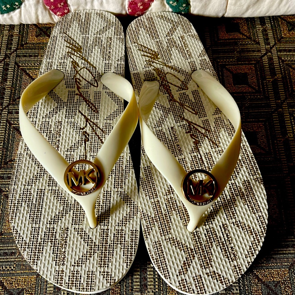 Micheal Kors sandals